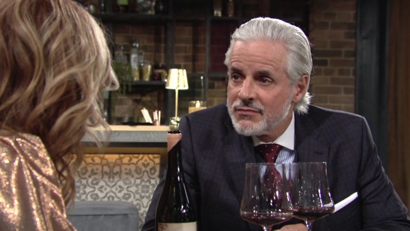 Michael (Christian LeBlanc) ne compte pas laisser Ashland s'en sortir comme ça. Les Feux de l'Amour,
                     épisode 6658 (1 octobre 2024,
AUVIO)
