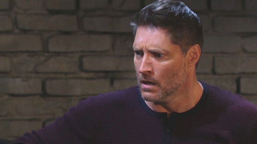 Deacon (Sean Kanan) est horrifié en découvrant la scène de crime. Amour, Gloire et Beauté/Top Models,
                     épisode 8740 (4 avril 2022,
CBS)
