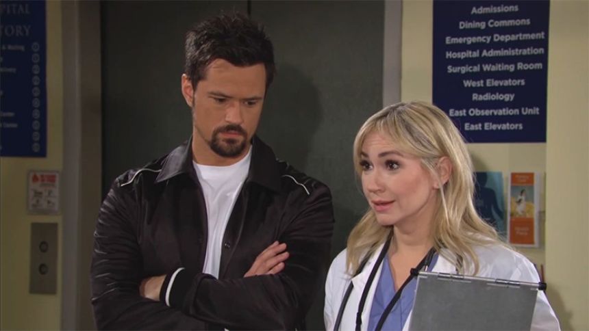 Bridget (Ashley Jones) ne peut pas savoir qu'elle dévoile une information sensible. Amour, Gloire et Beauté/Top Models,
épisode 8757 (27 avril 2022,
CBS)