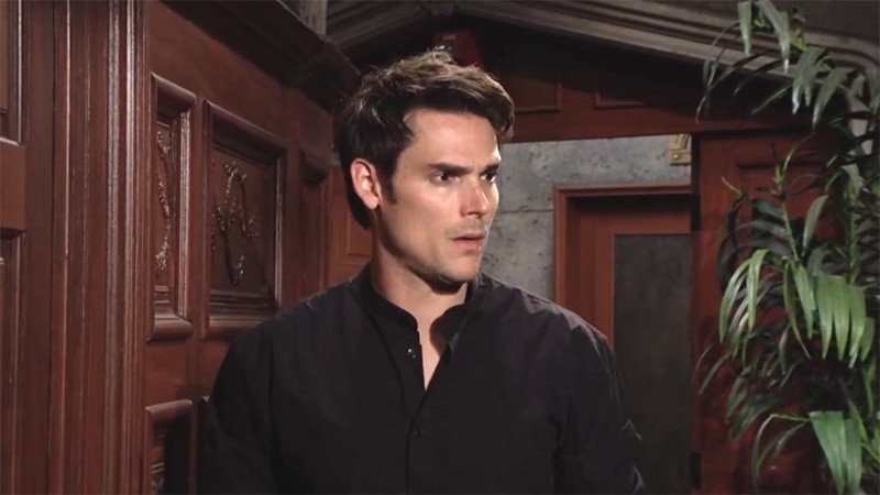 Adam (Mark Grossman) est déstabilisé... Les Feux de l'Amour,
                     épisode 6736 (20 janvier 2025,
AUVIO)