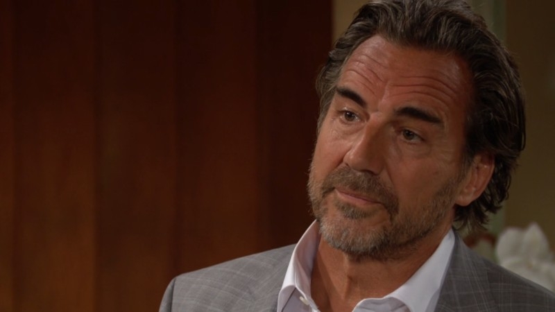 Ridge (Thorsten Kaye) est déçu par le comportement de Brooke et de Taylor. Amour, Gloire et Beauté/Top Models,
                     épisode 8842 (31 août 2022,
CBS)