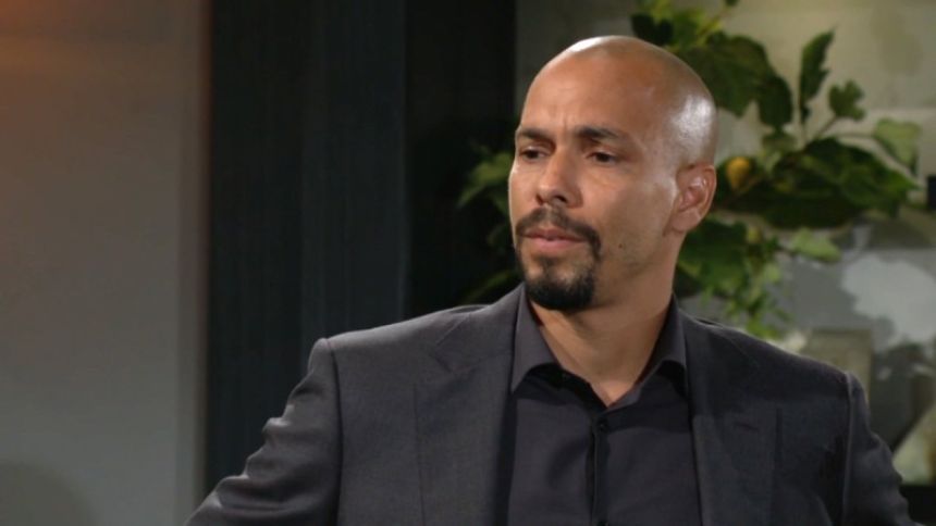 Après la trahison de Nate, Devon (Bryton James) ne sait plus à qui se fier. Les Feux de l'Amour,
épisode 6800 (18 avril 2025,
AUVIO)