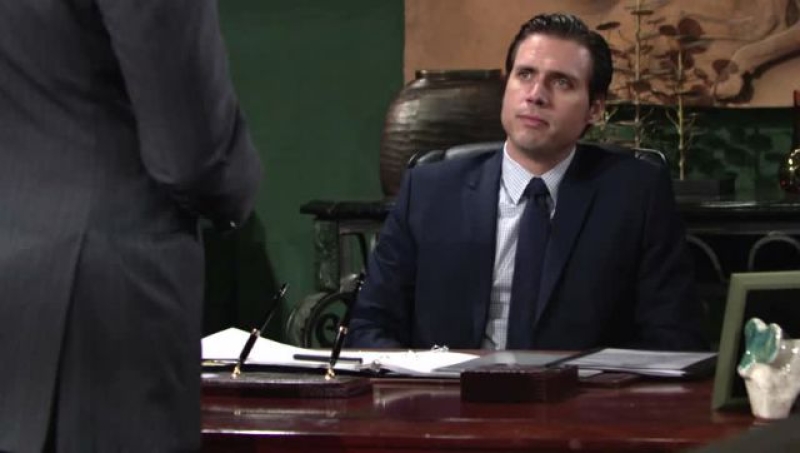 Nick (Joshua Morrow) est prêt à défendre les intérêts de sa famille. Les Feux de l'Amour,
épisode 10896 (8 mars 2024,
TVA)