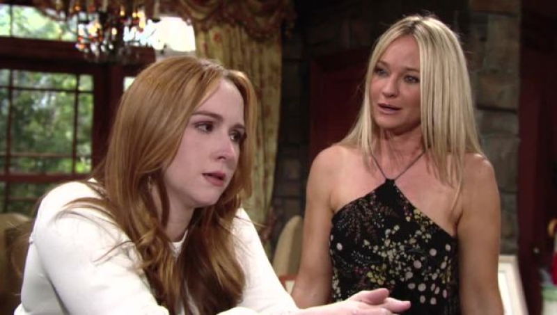 Sharon (Sharon Case) est une victime, au même titre que Nick et Sage. Les Feux de l'Amour,
épisode 10924 (17 avril 2024,
TVA)