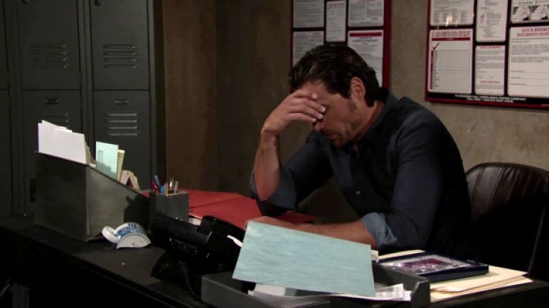 Nick (Joshua Morrow) ne passe pas un joyeux Halloween. Les Feux de l'Amour,
épisode 11042 (30 septembre 2024,
TVA)