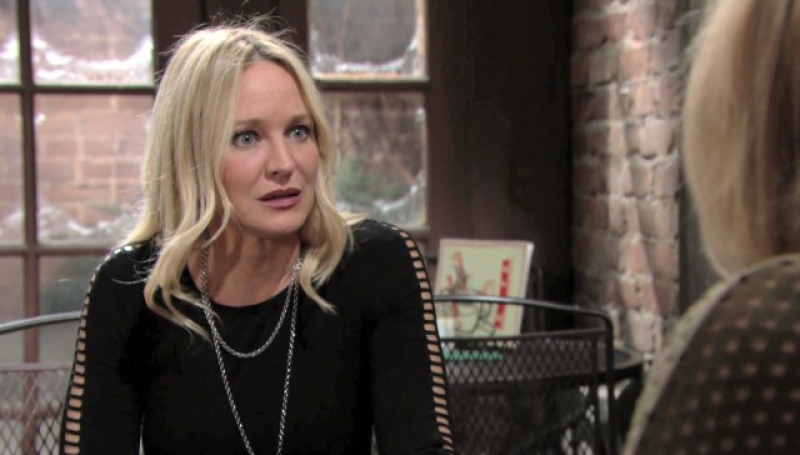 Sharon (Sharon Case) s'inquiète pour Nick. Les Feux de l'Amour,
                     épisode 5698 (16 décembre 2020,
AUVIO)