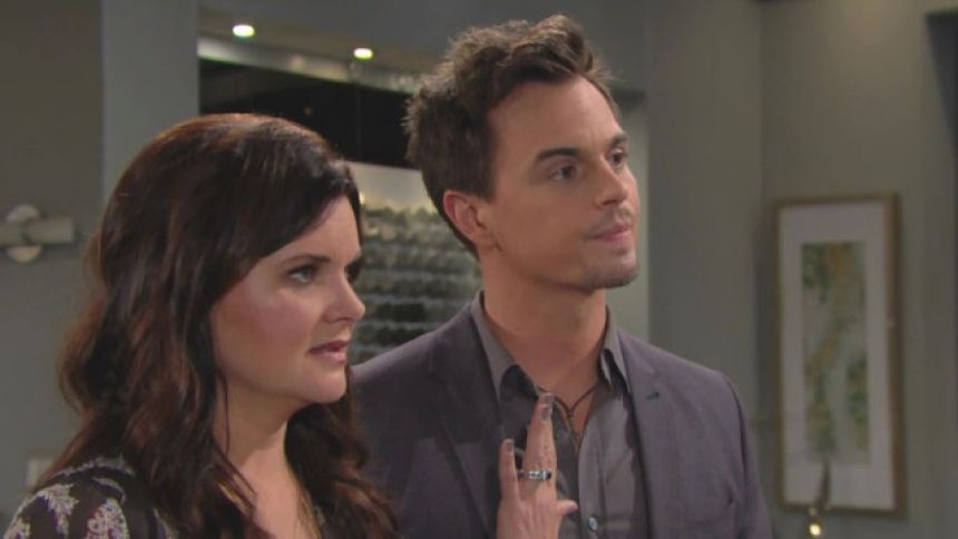 Katie (Heather Tom) et Wyatt se jettent à l'eau… Top Modèles,
épisode 7784 (15 avril 2019,
TVA)