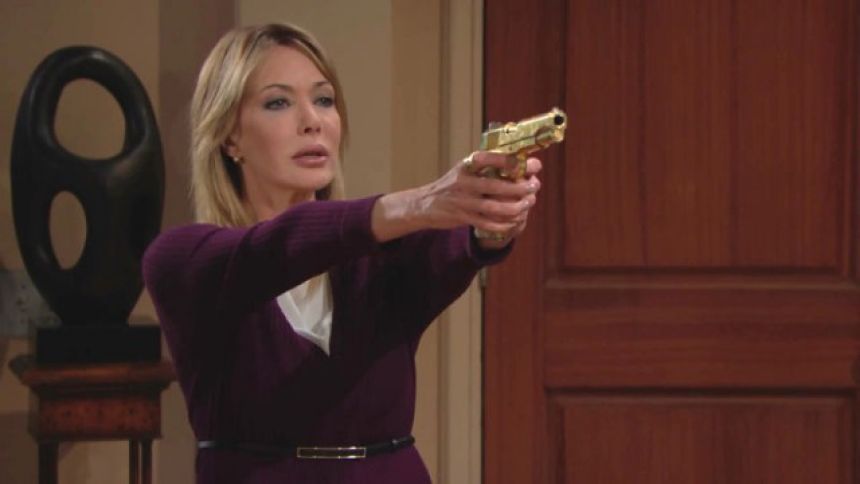 Taylor (Hunter Tylo) est très énervée… Amour, Gloire et Beauté,
                     épisode 7816 (11 juillet 2019,
TF1PLUS)