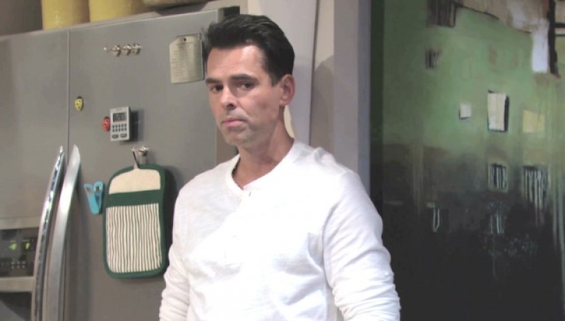 Billy (Jason Thompson) saura-t-il résister ? Les Feux de l'Amour,
épisode 11457 (21 juin 2018,
CBS)
