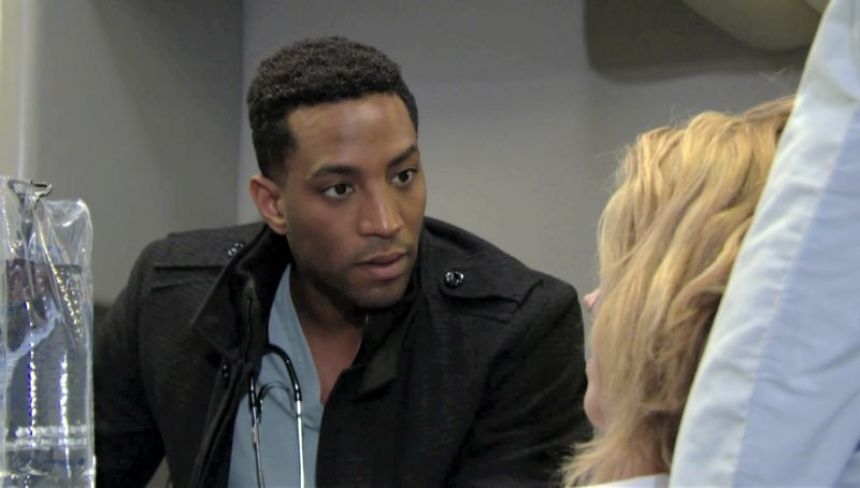 Nate (Brooks Darnell) s’inquiète pour l’état de Nikki. Les Feux de l'Amour,
                     épisode 11590 (28 décembre 2018,
CBS)