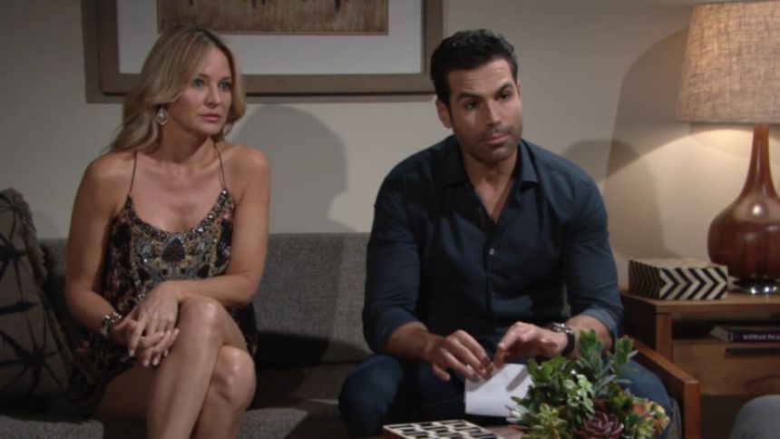 Sharon (Sharon Case) et Rey (Jordi Vilasuso) rencontrent le Dr Calhoun. Les Feux de l'Amour,
épisode 11677 (3 mai 2019,
CBS)