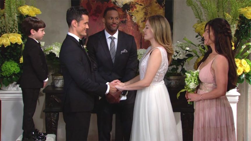 Carter (Lawrence Saint-Victor) officie le mariage de Hope et Thomas. Top Models,
épisode 8137 (8 novembre 2019,
RTS)