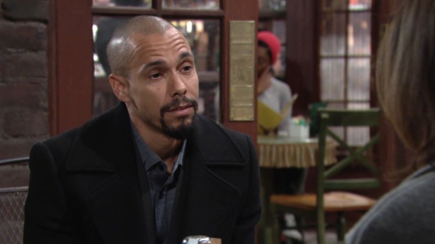 Devon (Bryton James) est face à un ultimatum. Les Feux de l'Amour,
épisode 8568 (21 septembre 2022,
RTS)