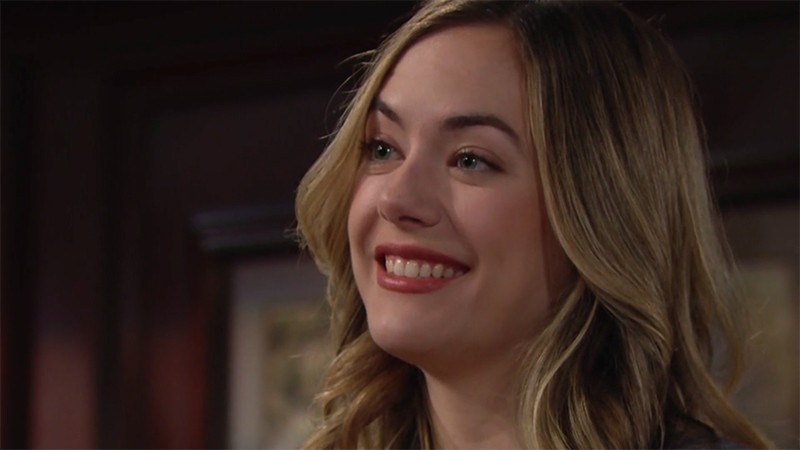 Hope (Annika Noelle) lance un défi à Steffy... Top Models,
                     épisode 8235 (22 janvier 2021,
RTL9)