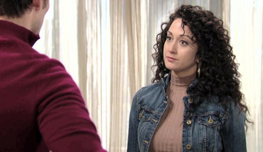 Alyssa (María Caridad DiDomenico) fait part de ses découvertes à Adam ! Les Feux de l'Amour,
épisode 8644 (31 janvier 2023,
TF1)