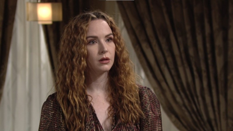 Mariah (Camryn Grimes) acceptera-t-elle la demande d'Abby et Chance ? Les Feux de l'Amour,
épisode 8776 (4 août 2023,
TF1)
