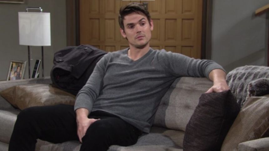 Adam (Mark Grossman) se demande qui a pu se faire passer pour lui. Les Feux de l'Amour,
épisode 12073 (25 mars 2021,
CBS)