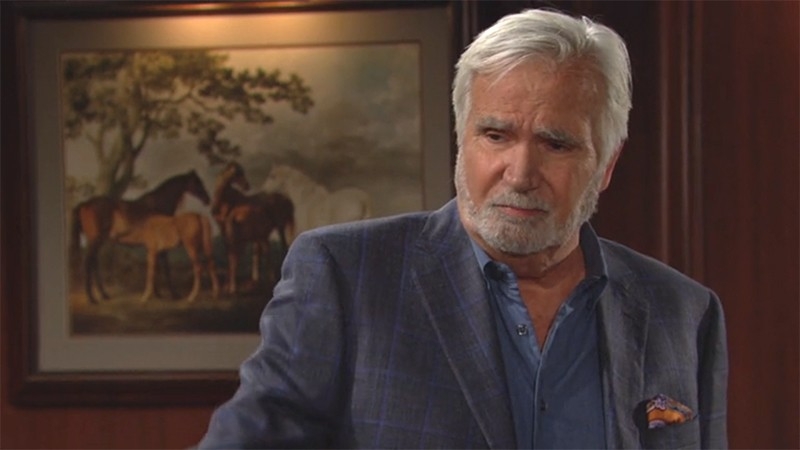 Eric (John McCook) cherche à faire avancer les choses. Amour, Gloire et Beauté/Top Models,
épisode 8512 (10 mai 2021,
CBS)