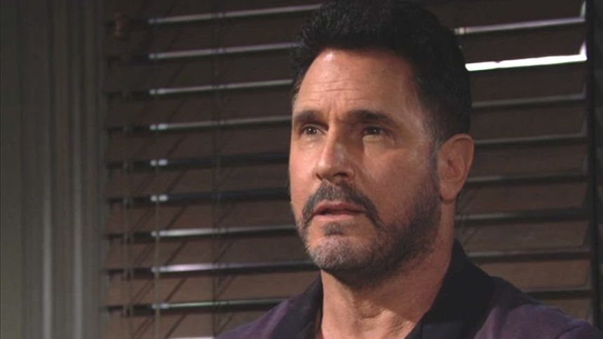 Bill (Don Diamont) se confesse à son tour au lieutenant Baker. Amour, Gloire et Beauté/Top Models,
épisode 8531 (4 juin 2021,
CBS)