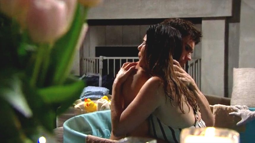 Steffy (Jacqueline MacInnes Wood) est prête à accoucher ! Amour, Gloire et Beauté/Top Models,
épisode 8549 (30 juin 2021,
CBS)