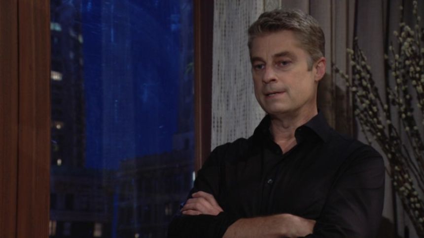 Jesse (Jamison Jones) raconte pourquoi il déteste tant Ashland (Richard Burgi). Les Feux de l'Amour,
épisode 8950 (24 avril 2024,
TF1)