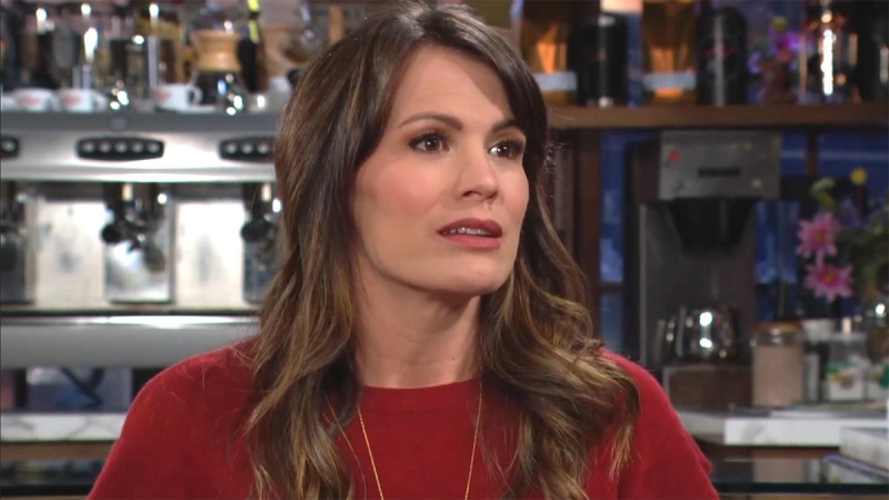 Chelsea (Melissa Claire Egan) raconte son histoire à Daniel. Les Feux de l'Amour,
épisode 12564 (27 février 2023,
CBS)