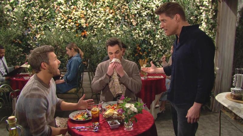 Deacon (Sean Kanan) est choqué par ce que lui apprend Liam. Amour, Gloire et Beauté/Top Models,
                     épisode 8978 (15 mars 2023,
CBS)