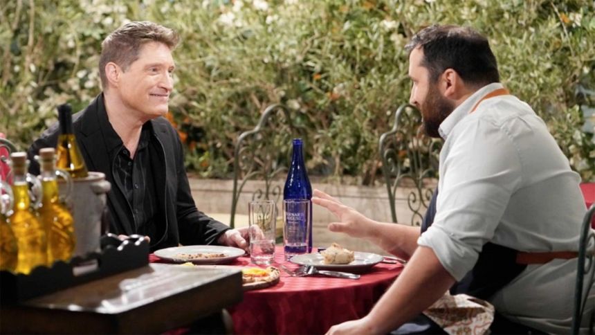 Deacon (Sean Kanan) est décidé à faire du Giardino un succès ! Amour, Gloire et Beauté/Top Models,
épisode 9011 (3 mai 2023,
CBS)