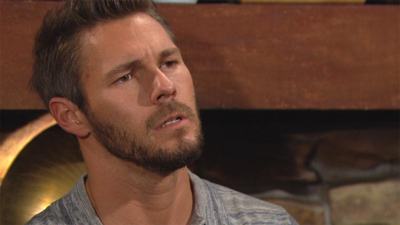 Liam (Scott Clifton) prend une décision. Amour, Gloire et Beauté/Top Models,
                     épisode 9053 (30 juin 2023,
CBS)