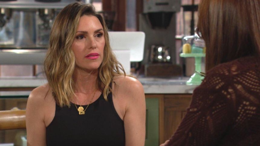 Chloe (Elizabeth Hendrickson) s'en veut toujours. Les Feux de l'Amour,
épisode 12654 (6 juillet 2023,
CBS)