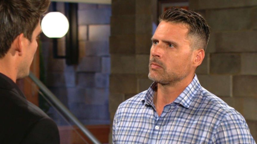 Nick (Joshua Morrow) ne comprend pas l'entêtement d'Adam. Les Feux de l'Amour,
                     épisode 12683 (16 août 2023,
CBS)