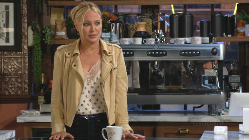 Sharon (Sharon Case) n'est même pas surprise par ce qu'elle apprend. Les Feux de l'Amour,
épisode 12733 (26 octobre 2023,
CBS)