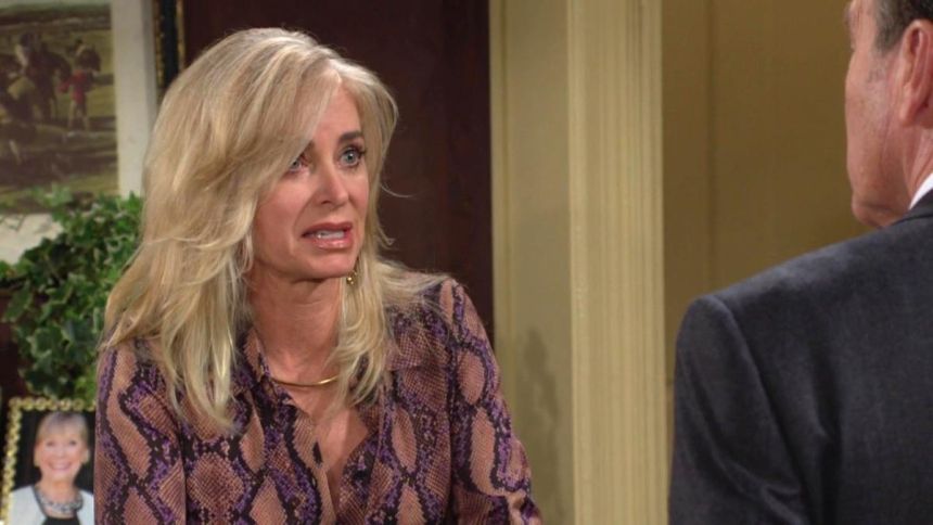 Ashley (Eileen Davidson) est déstabilisée par les dires de Tucker. Les Feux de l'Amour,
épisode 12789 (19 janvier 2024,
CBS)