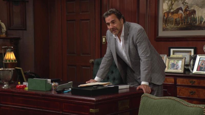 Ridge (Thorsten Kaye) veut ménager la chèvre et le chou… Amour, Gloire et Beauté/Top Models,
                     épisode 9406 (19 novembre 2024,
CBS)
