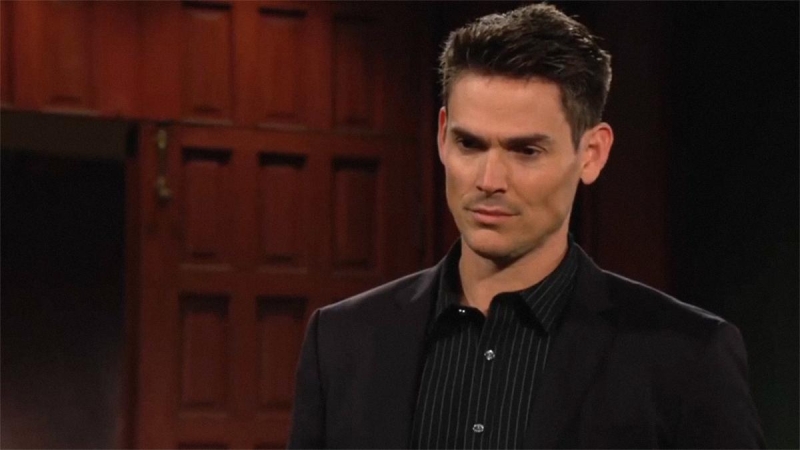 Adam (Mark Grossman) est une fois encore mis à l'écart. Les Feux de l'Amour,
                     épisode 13014 (5 décembre 2024,
CBS)