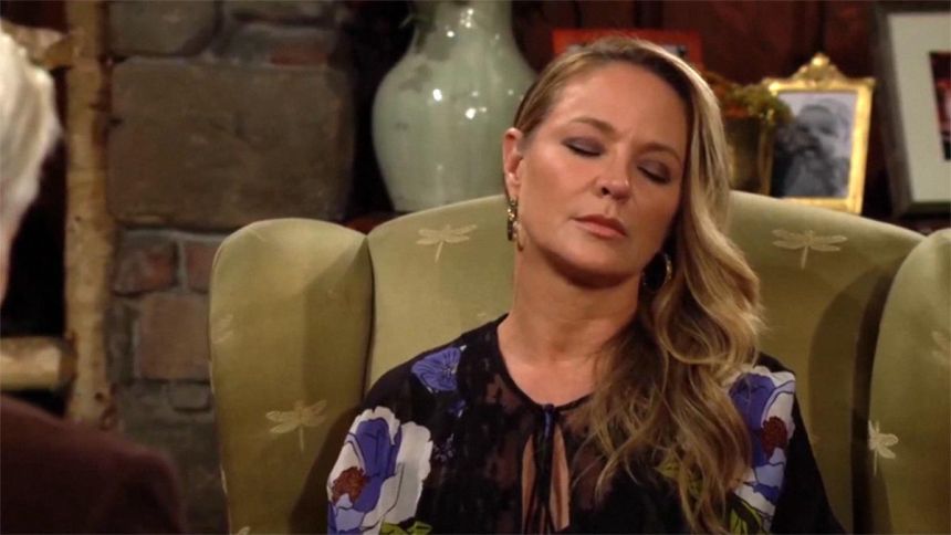 Afin de retrouver la mémoire, Sharon (Sharon Case) laisse Alan l'hypnotiser. Les Feux de l'Amour,
                     épisode 13021 (16 décembre 2024,
CBS)