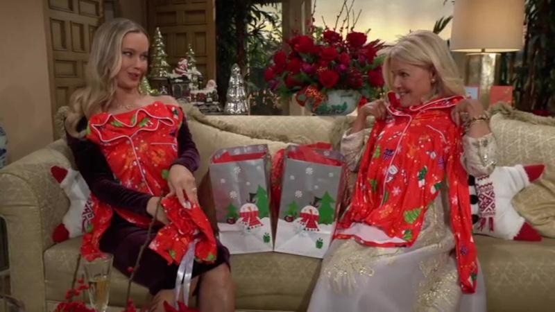 Donna (Jennifer Gareis) et Pamela (Alley Mills) s’entendent à merveille ! Amour, Gloire et Beauté/Top Models,
épisode 9429 (24 décembre 2024,
CBS)