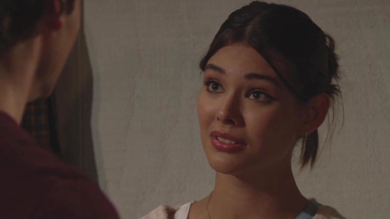 Electra (Laneya Grace) essaie d’apaiser Remy… Amour, Gloire et Beauté/Top Models,
épisode 9432 (30 décembre 2024,
CBS)