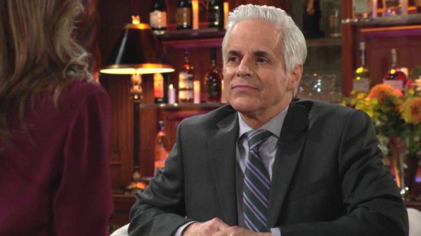 Michael (Christian Le Blanc) réaffirme son amitié pour Diane. Les Feux de l'Amour,
épisode 13104 (18 avril 2025,
CBS)