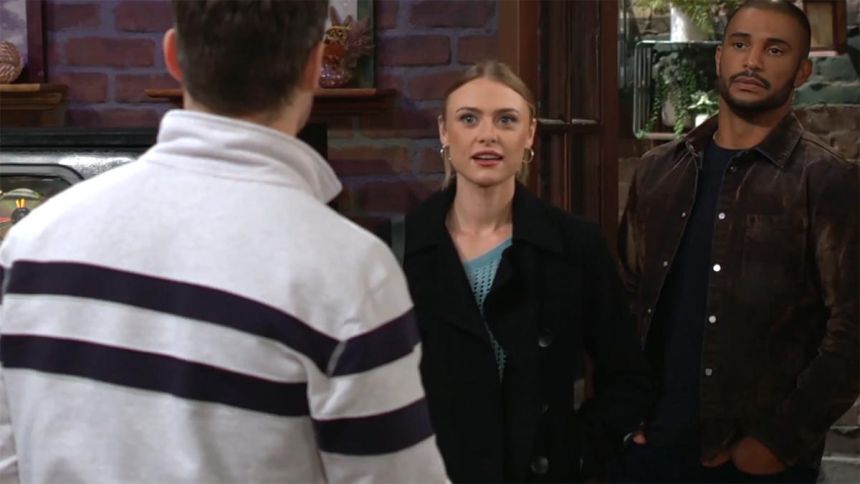 Kyle (Michael Mealor) ne sait pas vraiment s'il est face à une bonne ou à une mauvaise surprise... Les Feux de l'Amour,
                     épisode 13249 (7 novembre 2025,
CBS)