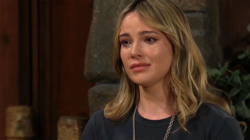 Tessa (Cait Fairbanks) n'a plus la force de continuer ainsi. Les Feux de l'Amour,
                     épisode 13293 (14 janvier 2026,
CBS)