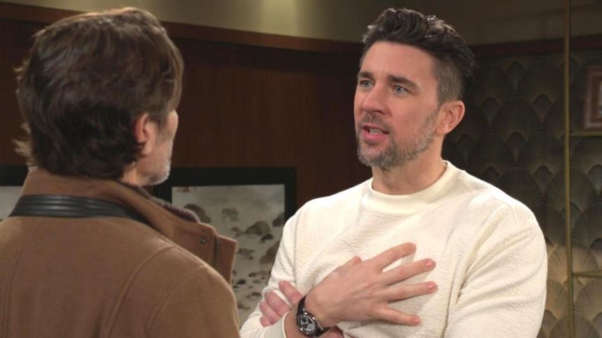 Cane (Billy Flynn) a vraiment vu un changement chez Phyllis. Les Feux de l'Amour,
                     épisode 13328 (4 mars 2026,
CBS)