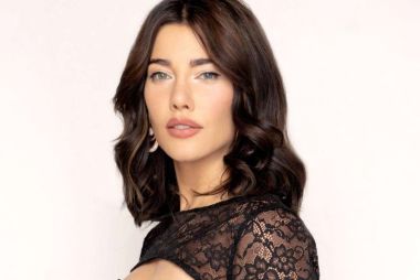 Jacqueline MacInnes Wood de retour dans Amour, Gloire et Beauté : Steffy Forrester reprend sa place