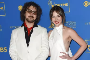 Cait Fairbanks (Tessa des Feux de l'Amour) se fiance