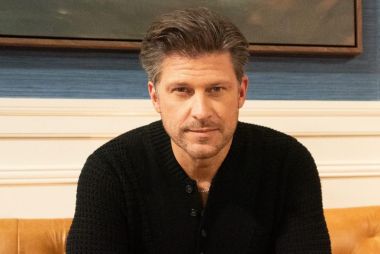 Greg Vaughan (ex Diego dans les Feux de l'Amour) débarque dans Beyond the Gates