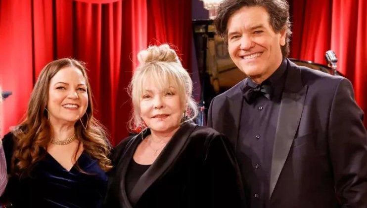Les Feux de l’amour : Tricia Cast (Nina) et Patty Weaver (Gina) de retour pour le mariage de Danny et Christine