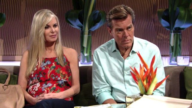 Prochain épisode Les Feux de l'Amour
        sur Tva