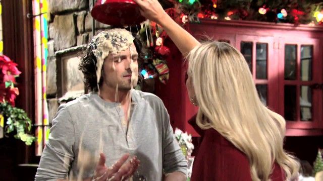 Prochain épisode Les Feux de l'Amour
        sur Tva