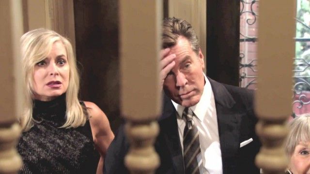 Prochain épisode Les Feux de l'Amour
        sur Tva