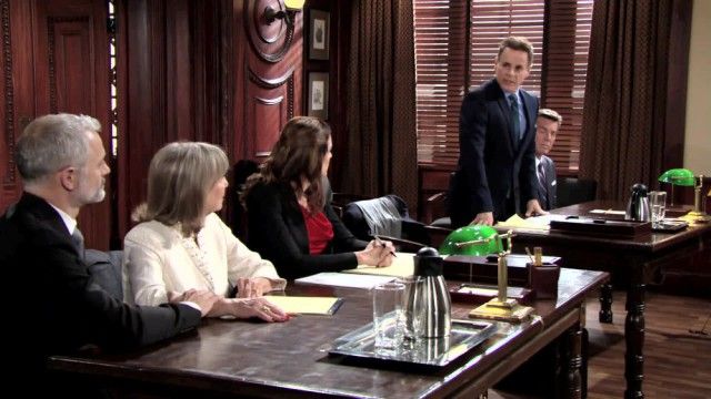 Prochain épisode Les Feux de l'Amour
        sur Tva